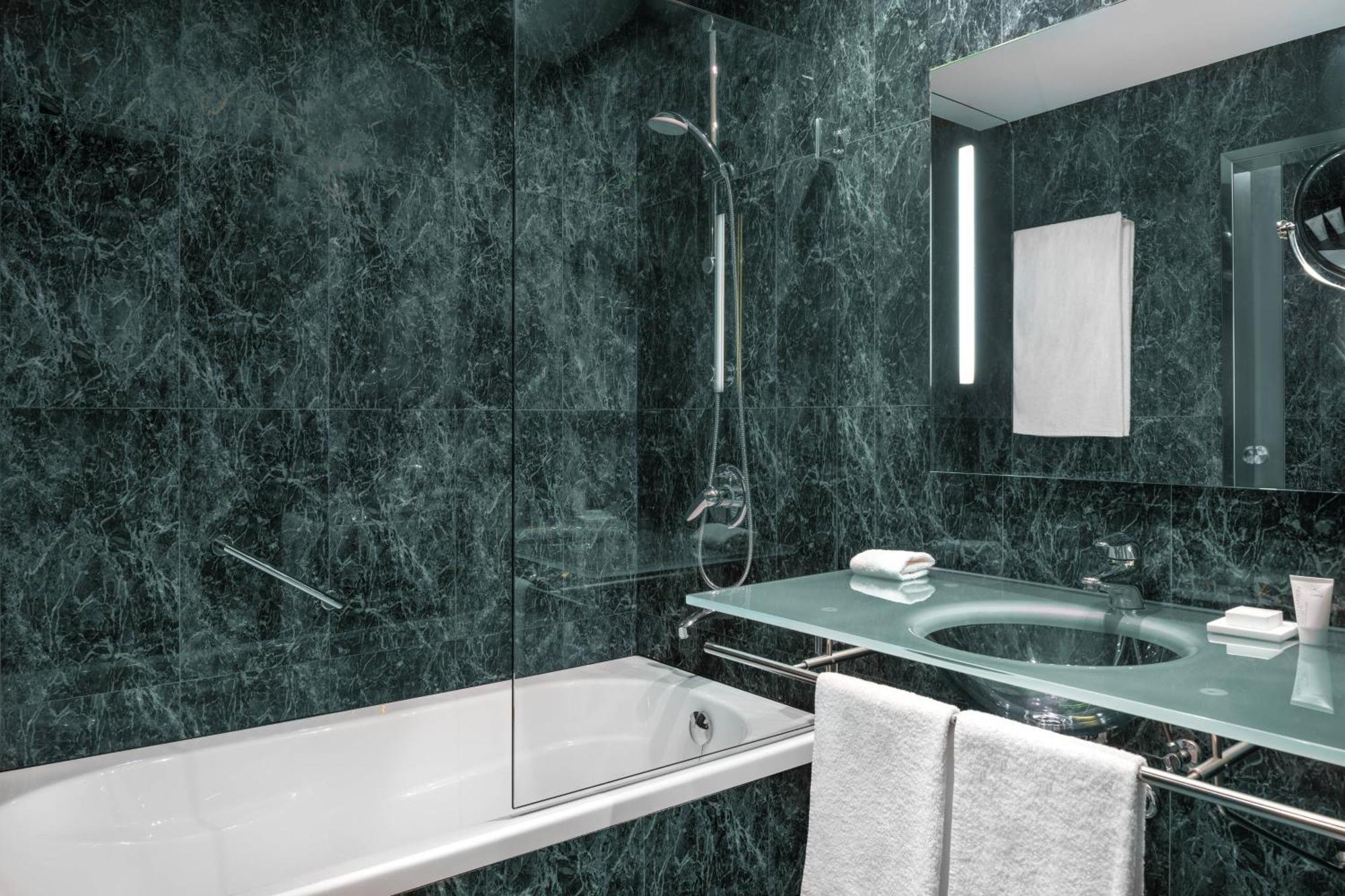 Ac Hotel Gijon By Marriott Екстер'єр фото