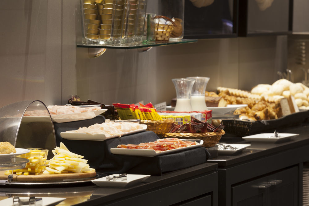 Ac Hotel Gijon By Marriott Екстер'єр фото